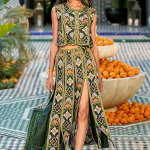 Women Exotic Flowers Handmade Beaded Sleeveless Top +Non Elastic Waist Slit Long Skirt